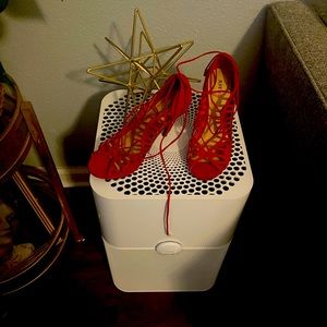 Just fab sexy heels.